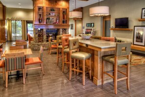 Reception - Hampton Inn Franklin (Franklin)