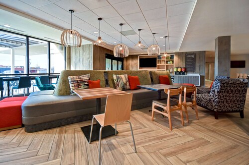 Home2 Suites by Hilton Bowling Green