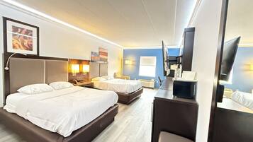 1 bedroom, desk, blackout curtains, cots/infant beds