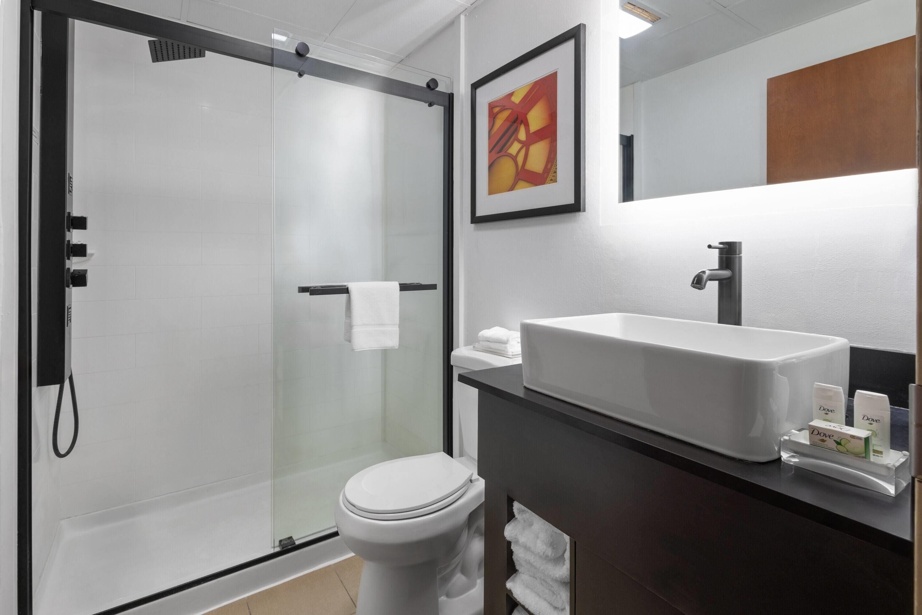 Room, 2 Queen Beds, Non Smoking | Bathroom | Free toiletries, hair dryer (on request), towels