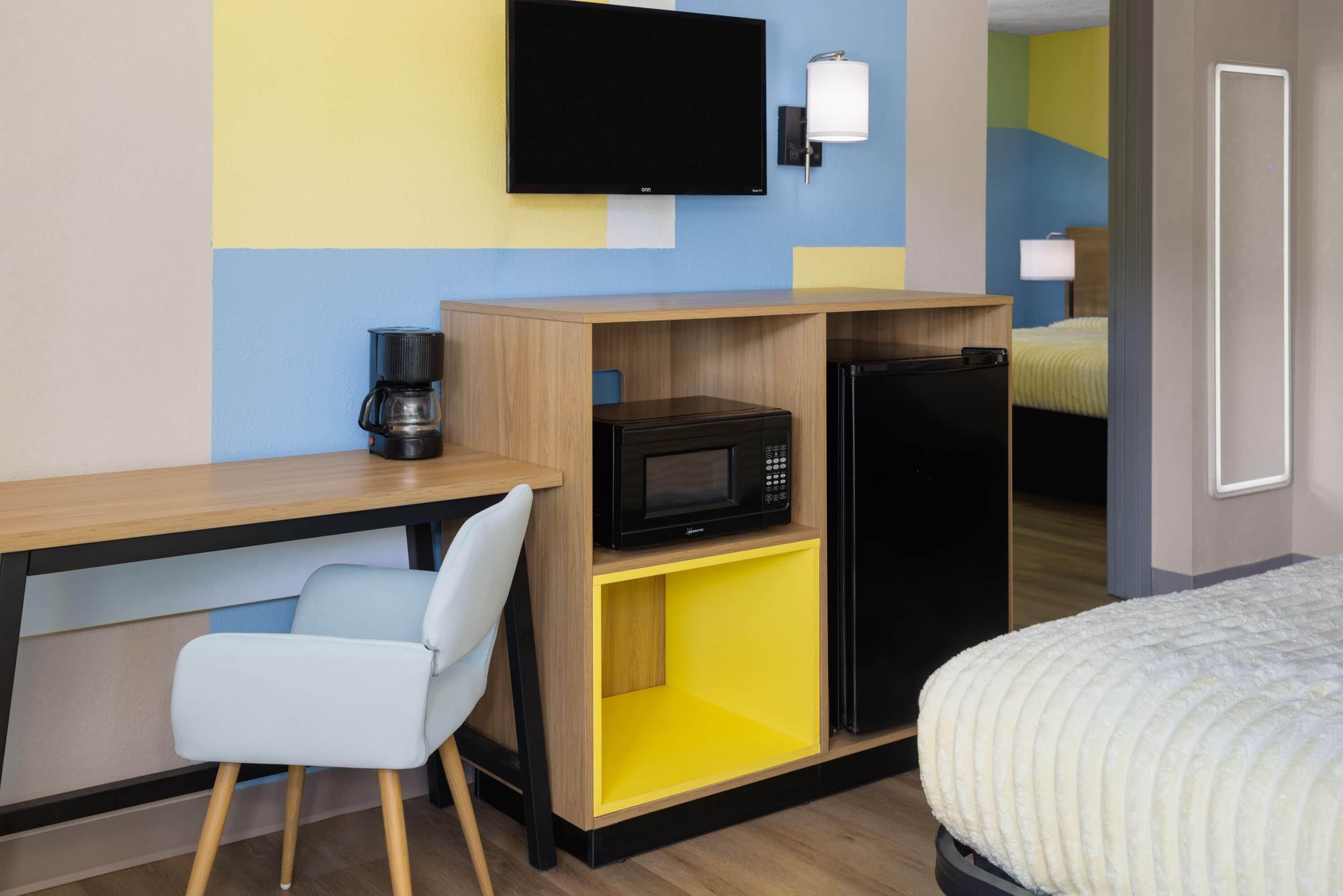 Suite, Multiple Beds, Non Smoking | Hypo-allergenic bedding available, in-room safe, desk, blackout drapes
