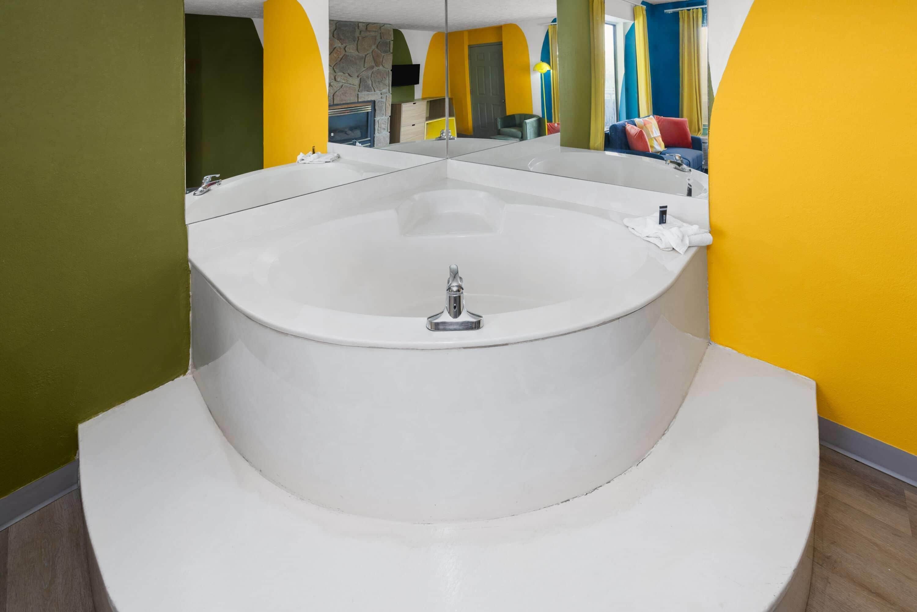 Suite, 2 camas de matrimonio, no fumadores | Bañera de hidromasaje