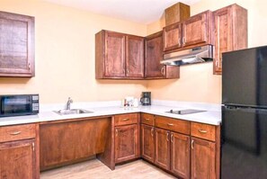 Fridge, microwave, coffee/tea maker
