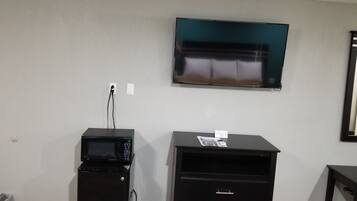 Desk, free WiFi, bed sheets
