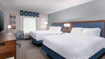 Ropa de cama de alta calidad y escritorio