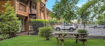 SureStay Plus by Best Western Woodbury Inn