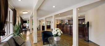 SureStay Plus by Best Western Woodbury Inn