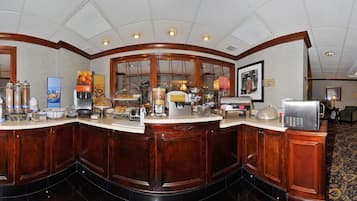 Free daily buffet breakfast