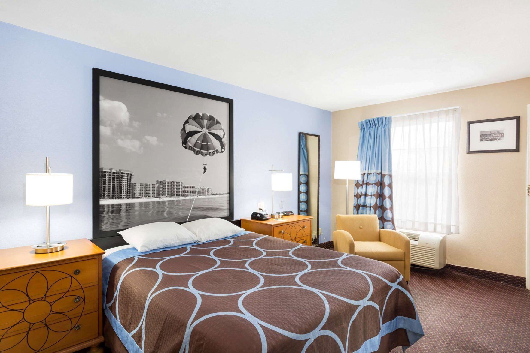 Desk, iron/ironing board, free WiFi, bed sheets