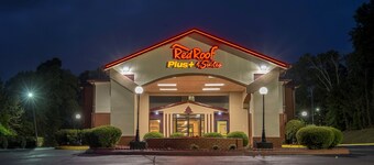 Red Roof Inn PLUS+ & Suites Opelika