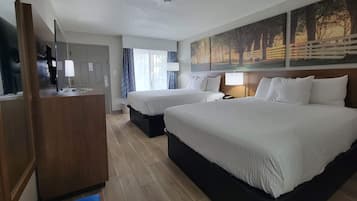 Rum - 2 queensize-sängar - icke-rökare | Mörkläggningsgardiner, gratis wi-fi, sängkläder och rullstolsanpassning