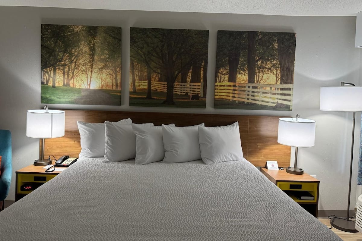Blackout drapes, free WiFi, bed sheets, wheelchair access