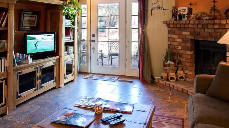 Cozy Cactus Resort ...sorta kinda