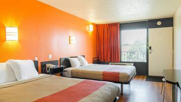 Free WiFi, bed sheets