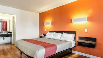 Free WiFi, bed sheets