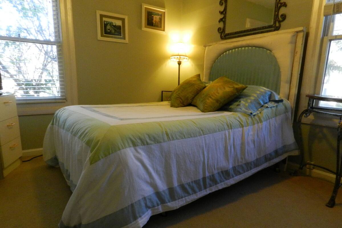 Kamer (Fremont with shared bath)