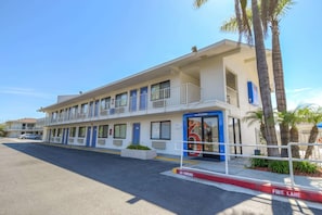 Exterior - Motel 6 San Ysidro, CA - San Diego - Border (San Ysidro)
