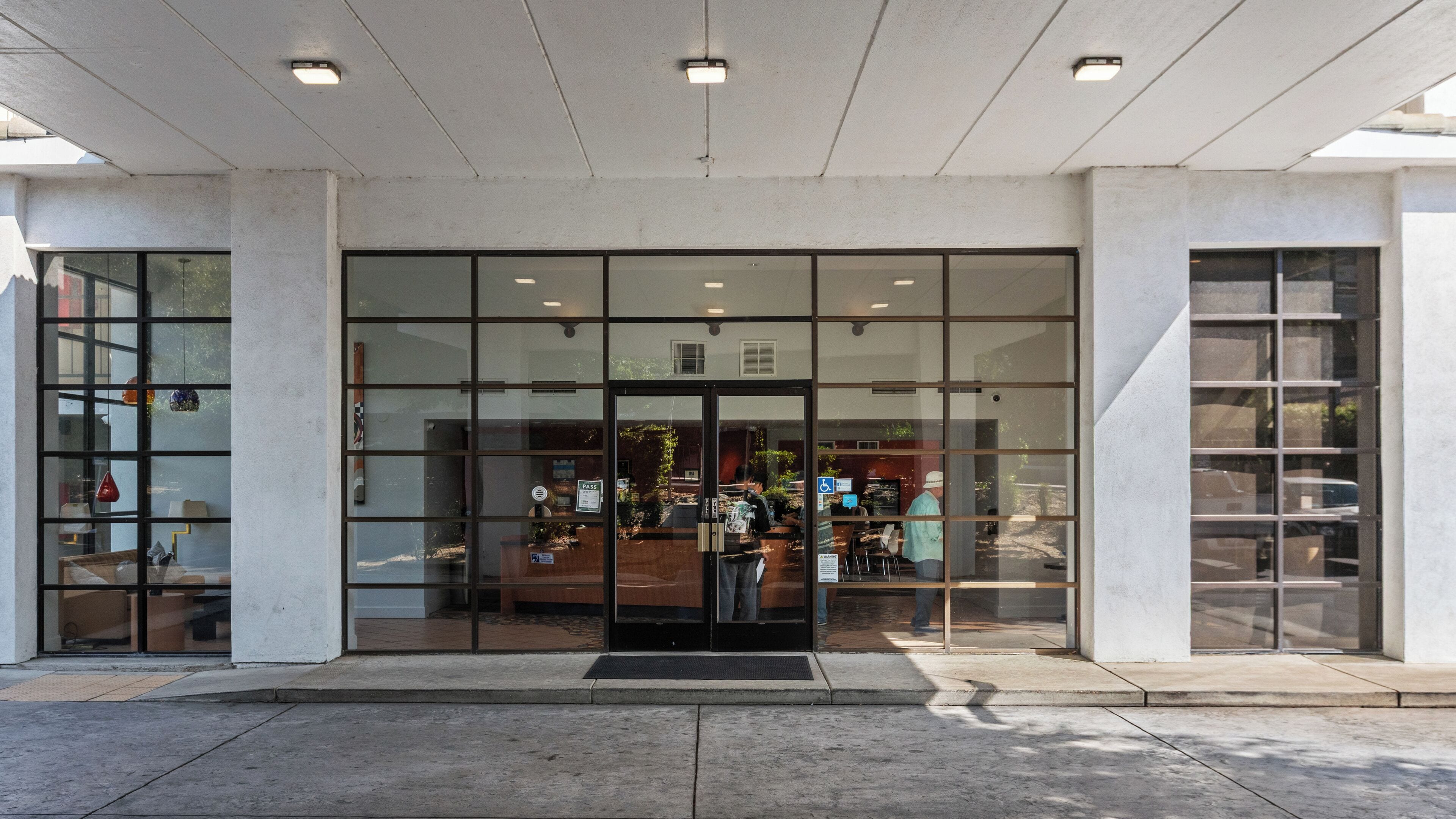 Entrada de la propiedad