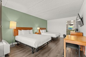 Single Room, 2 Queen Beds (Roll-In Shower) | Premium bedding, free cribs/infant beds, rollaway beds, free WiFi