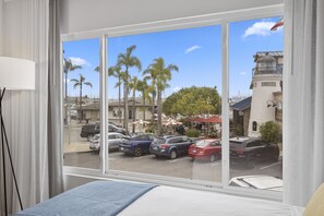 Deluxe kamer, 2 queensize bedden, uitzicht op haven | Kameruitzicht
