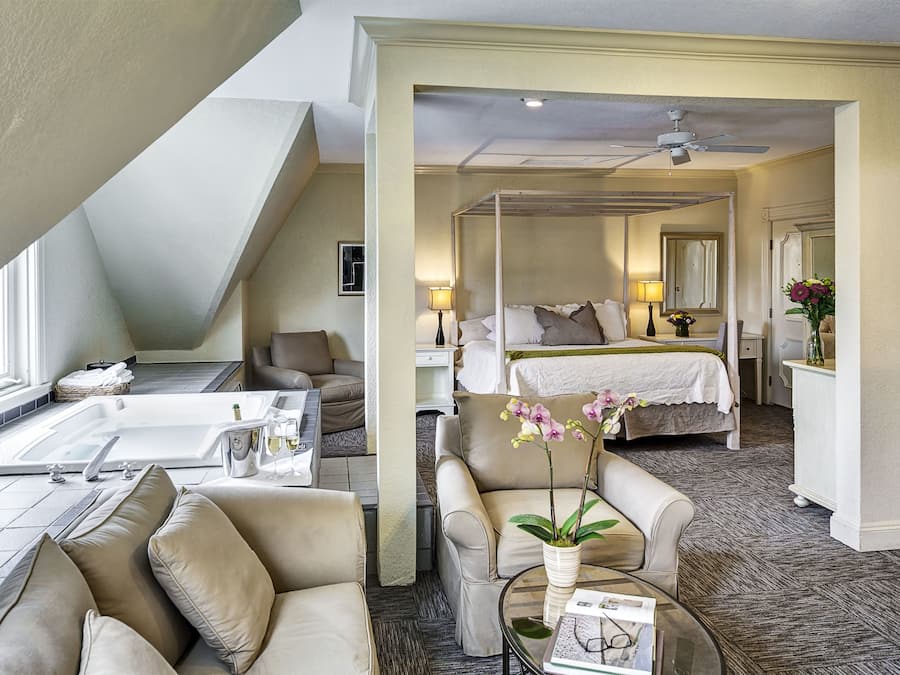 Grand-suite - 1 kingsize-seng | Premium-sengetøj, senge med topmadrasser, skrivebord