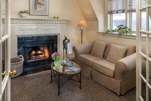 Premium bedding, pillowtop beds, desk, iron/ironing board