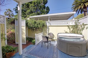 Zimmer, eigenes Bad (Hummingbird) | Terrasse/Patio