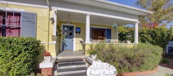 Secret Garden Inn and Cottages