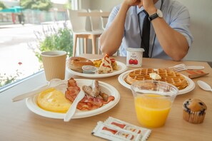 Frokostbuffé er inkludert hver dag