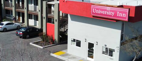 Entrada de la propiedad