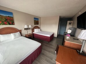 Deluxe Room, 2 Double Beds