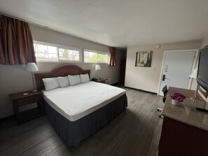 Colchones Select Comfort, escritorio y espacio para trabajar con laptop 