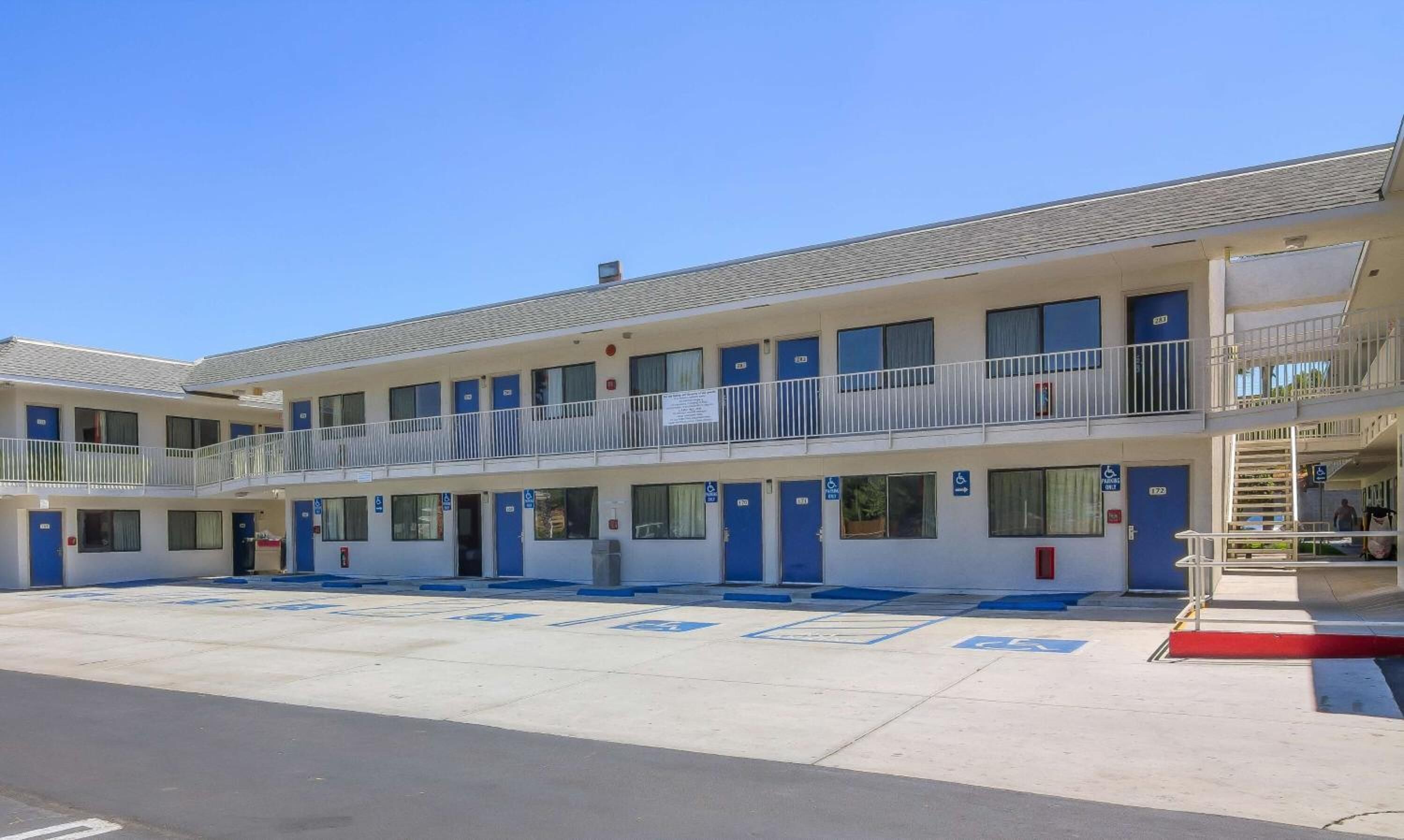 Photo - Vagabond Inn Sylmar