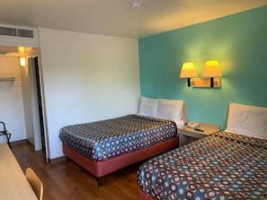 Standard Room, 2 Double Beds, Non Smoking