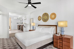 2 bedrooms, in-room safe, desk, iron/ironing board