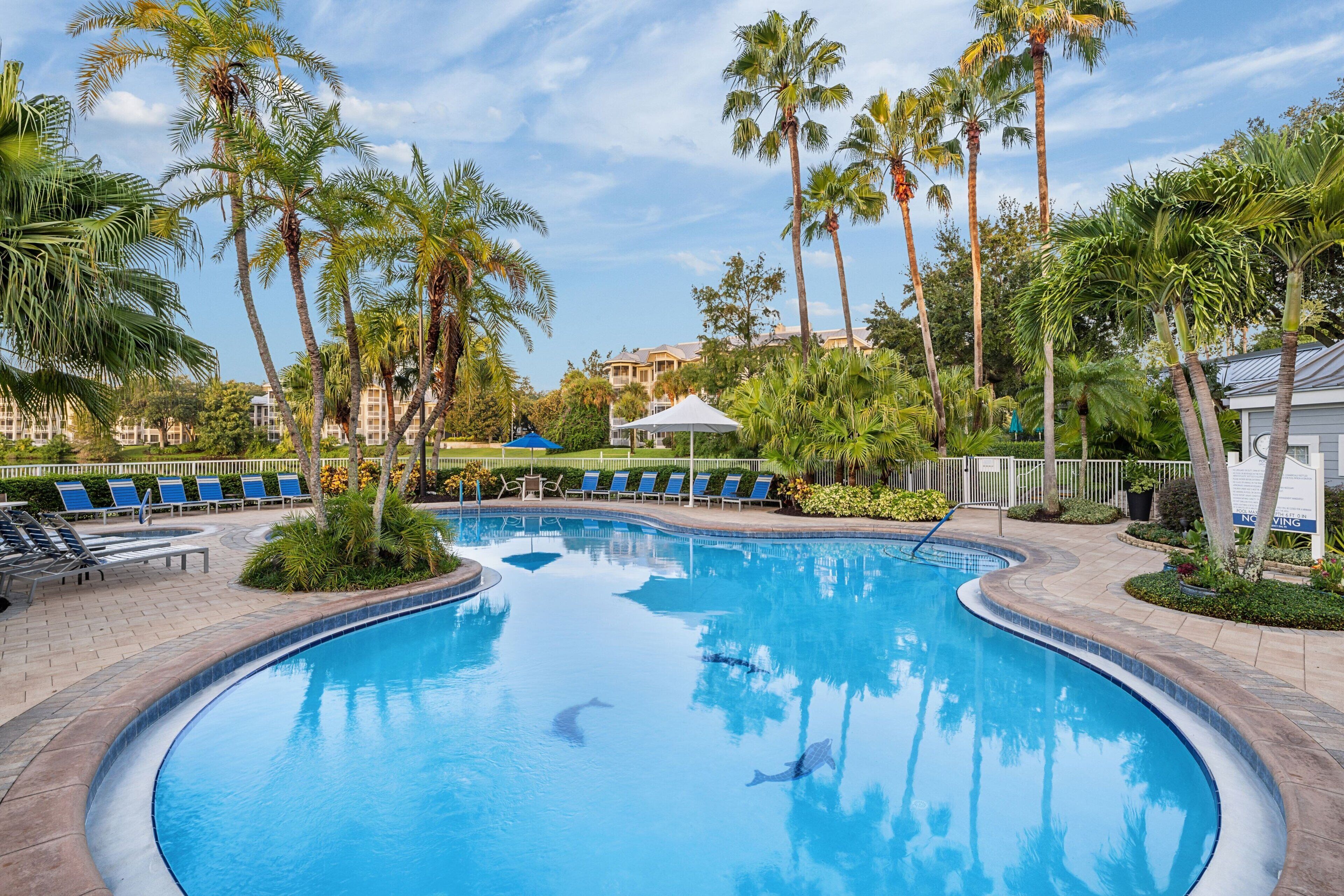 3 outdoor pools, pool umbrellas, sun loungers