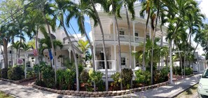 Exterior - The Palms Hotel (Key West)
