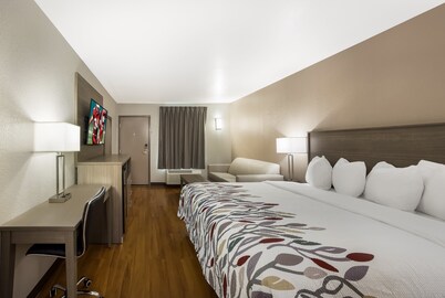 Red Roof Inn & Suites Thomasville