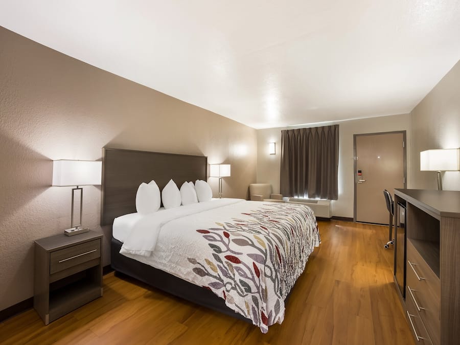 Desk, laptop workspace, blackout drapes, free WiFi