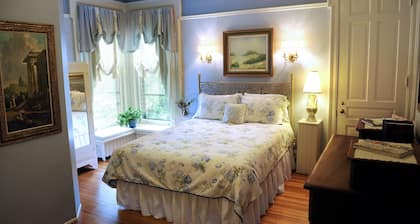 Oliver Inn Bed and Breakfast