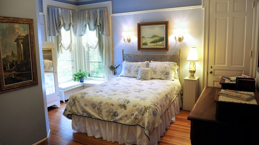 Oliver Inn Bed and Breakfast