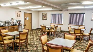 Inbegriffenes Frühstücksbuffet