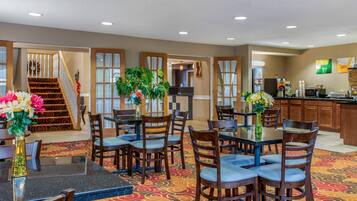 Free daily full breakfast