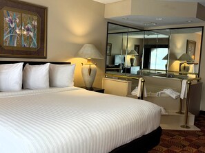 Executive Suite, 1 King Bed, Non Smoking, Jetted Tub (2 Rooms) | Hypo-allergenic bedding, individually decorated, individually furnished