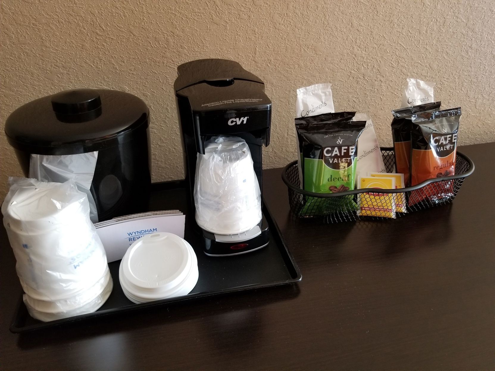 Kaffe og/eller kaffemaskine