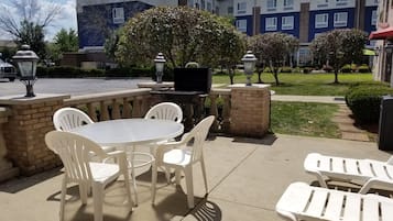BBQ/picnic area