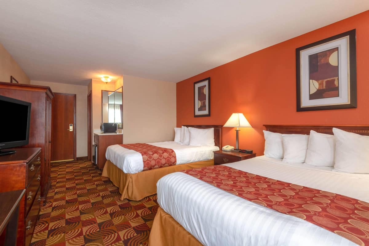 Double Room, 2 Double Beds, Non Smoking