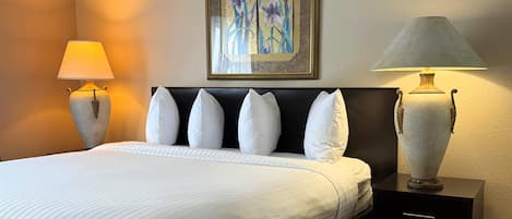 Executive Suite, 1 King Bed, Non Smoking, Jetted Tub (2 Rooms) | Hypo-allergenic bedding, individually decorated, individually furnished