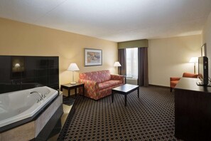 Premium bedding, desk, iron/ironing board, free cots/infant beds - La Quinta Inn & Suites by Wyndham Salina (Salina)