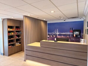 Reception - Best Western Eagles Inn (Morehead)